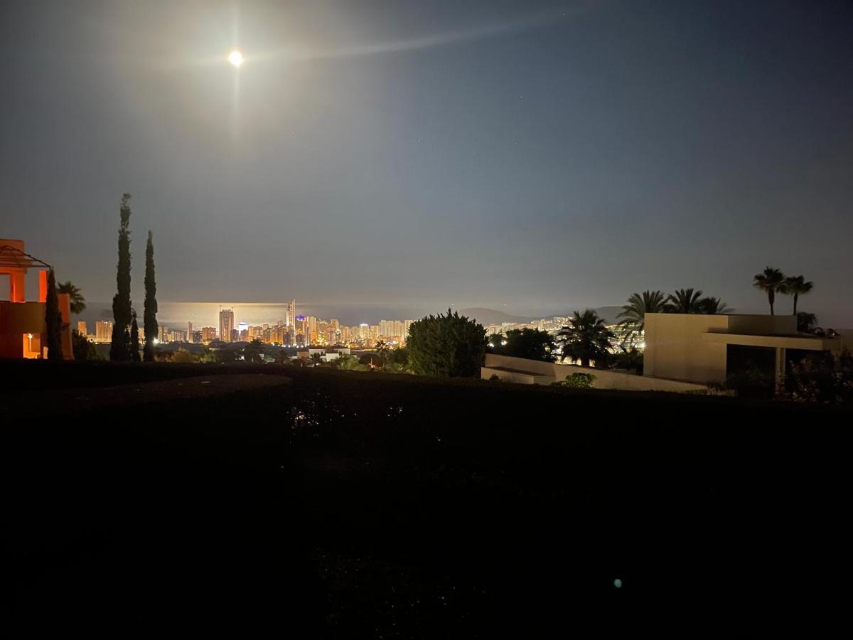 Luxyry Apartament Benidorm Finestrat Buitenkant foto